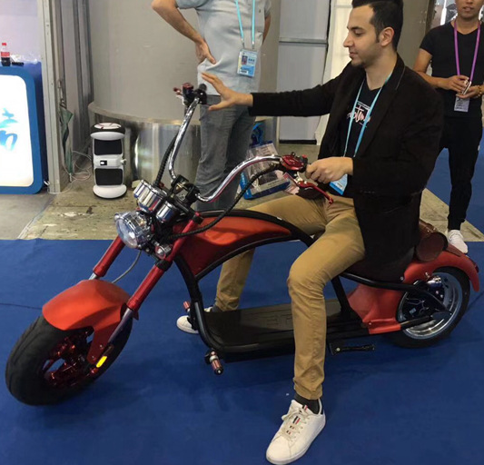 48v ไขมันยางจักรยานไฟฟ้า 20 นิ้ว 500w 40 Mph แบตเตอรี่ขับเคลื่อนด้วยยางหนา 36