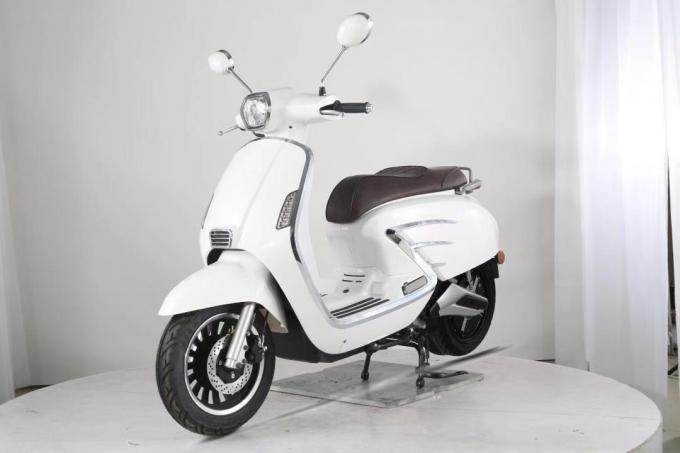 Citycoco 3000w สกู๊ตเตอร์ไฟฟ้า 20 Mph 25 Mph 30mph COC EEC Safe Smart 5