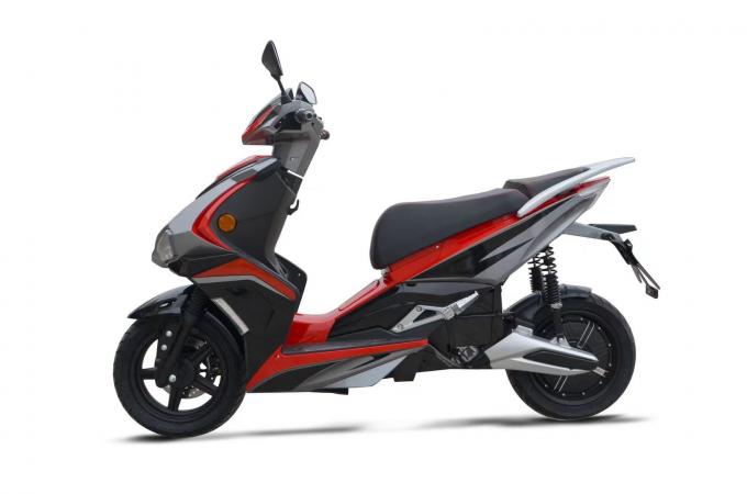 Fat Tyre Citycoco สกู๊ตเตอร์ไฟฟ้า 3000w 72V 20Ah สกู๊ตเตอร์ 2 ล้อสำหรับผู้ใหญ่ 4